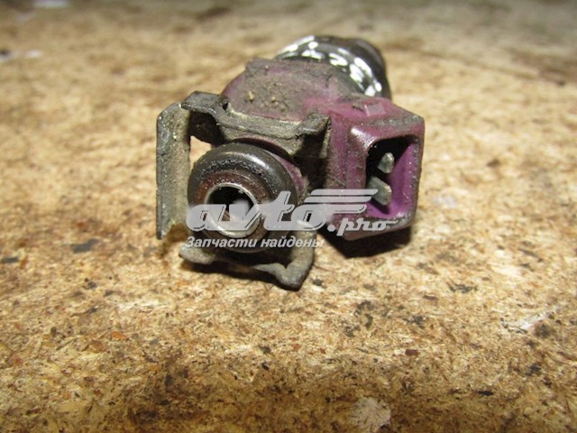 Топливные форсунки 90411552 Opel