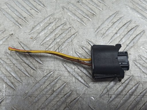  1355665 BMW
