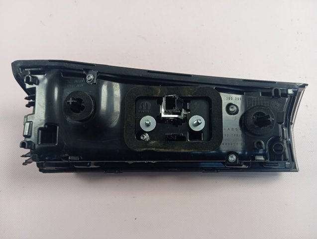 9850438380 Peugeot/Citroen Фара задняя правая внутренняя