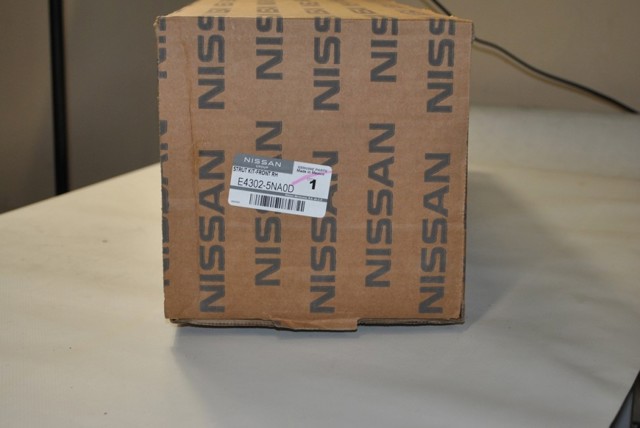 Амортизатор подвески передний левый Nissan/Infiniti E43025NA0D цена, от 251.62 USD