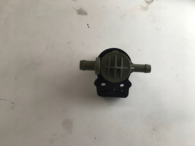  Mercedes A0004708993 цена, от 31.67 USD