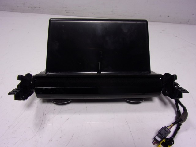  Land Rover LR141843
