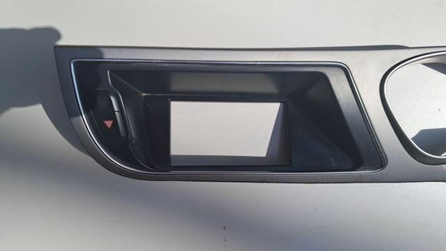 Купить 8K1857166 VAG 