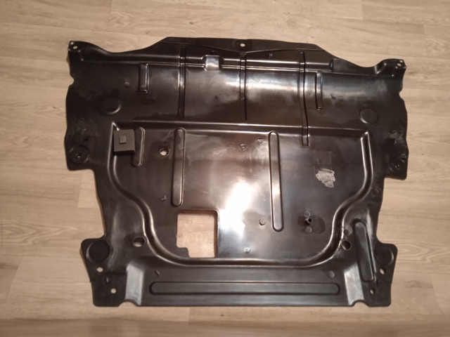 Защита двигателя 3280345Q Polcar