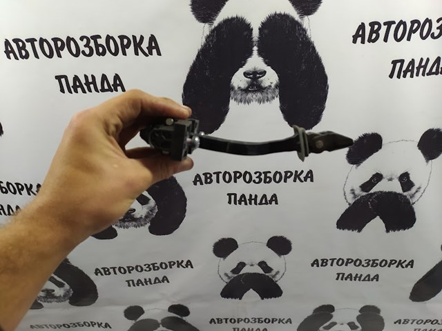 7390686 BMW Ограничитель открывания двери