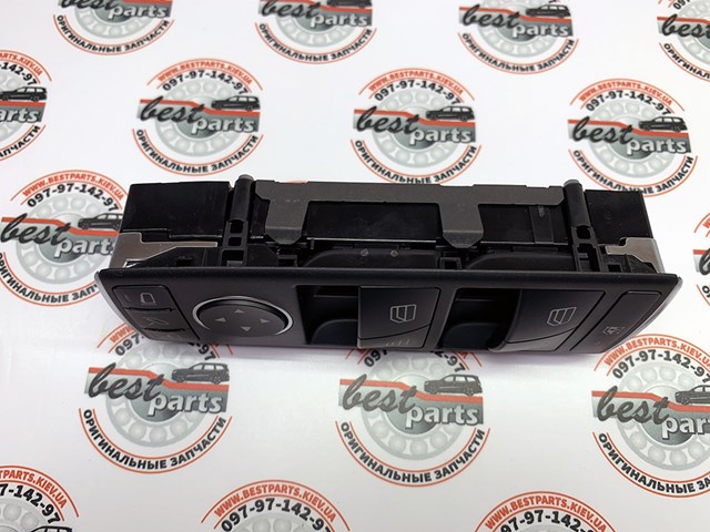 A1669054400649107 Mercedes 