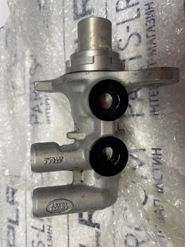 LR081597 Land Rover Цилиндр тормозной, главный