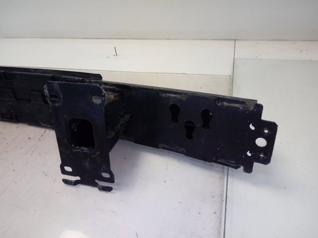 Шина бампера переднего Land Rover 5H2210005AB цена, от 48.14 USD