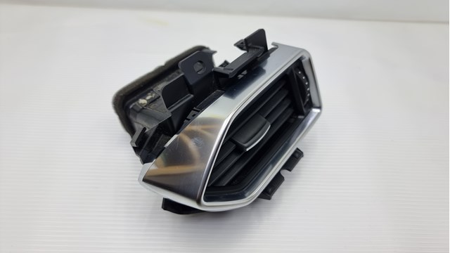  Mazda K12364730