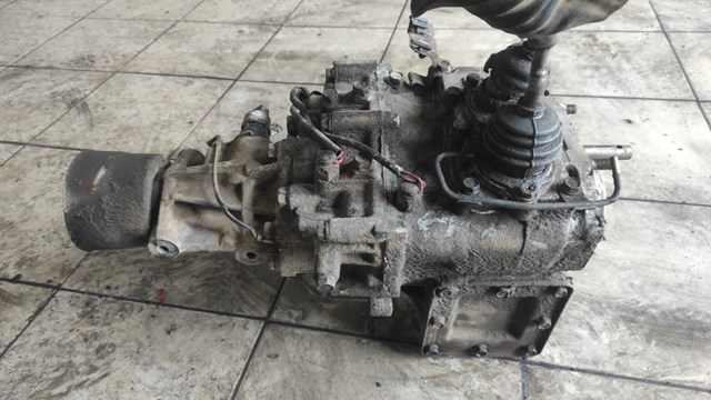  Mitsubishi MR518702 цена, от 663.09 USD