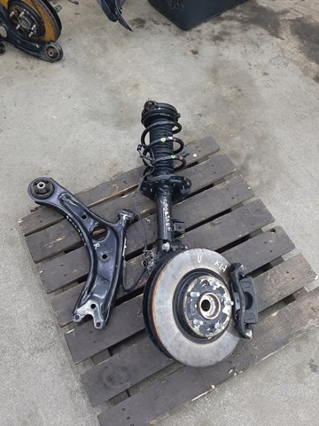 Амортизатор передний правый 54660F1530 Hyundai/Kia
