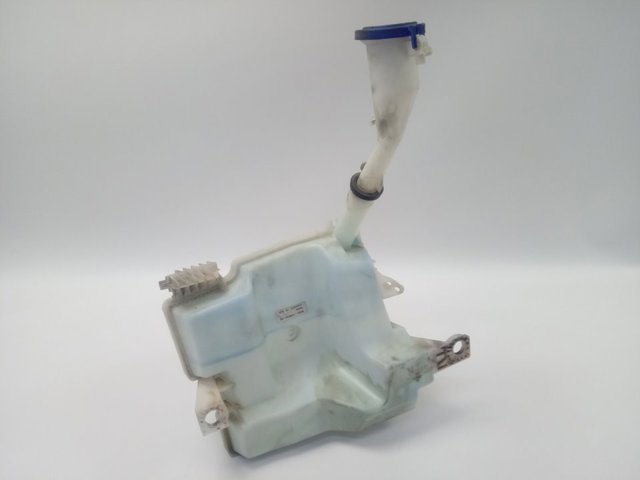Бачок омывателя BV6117B613AC Ford