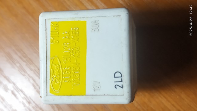  Ford 90GG13L028AA