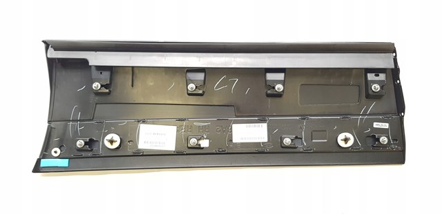 LR146635 Land Rover 