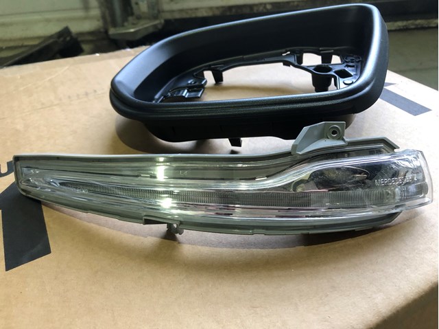  A2968111100 Mercedes