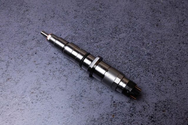 Форсунки Bosch 445120237