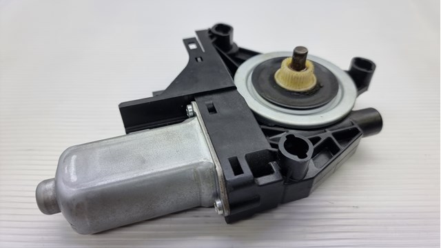  Chrysler C21362100 цена, от 10.13 USD