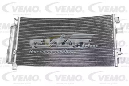 Радиатор кондиционера V20621021 VEMO