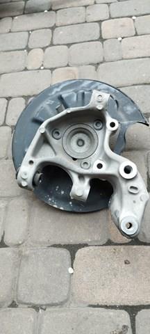 5QN505435 VAG Цапфа левая