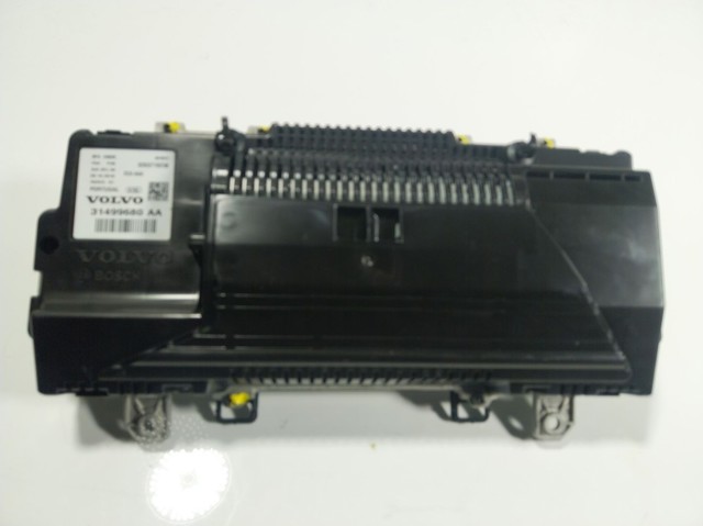 36051308 Volvo Щиток приборов