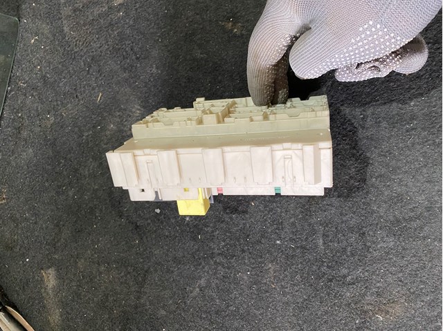 Монтажный блок Nissan/Infiniti 243506RA0C