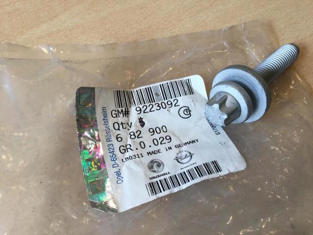 0682908 Opel 