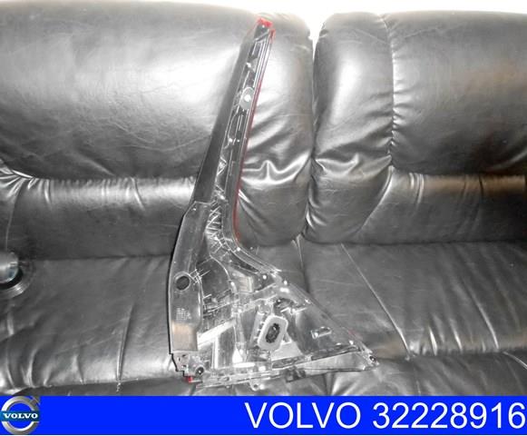 32228916 Volvo Фонарь задний