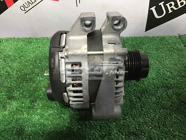 Генератор LR076696 Land Rover