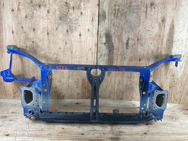 Suporte do radiador montado (painel de montagem de fixação das luzes) 53010FG0009P Subaru