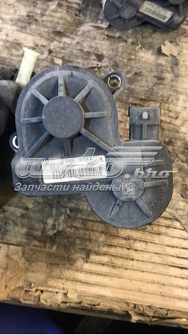 DG9C2D251K Ford 