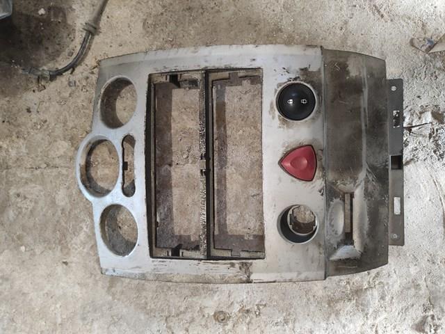  Renault (RVI) 8200178435 цена, от 7.60 USD
