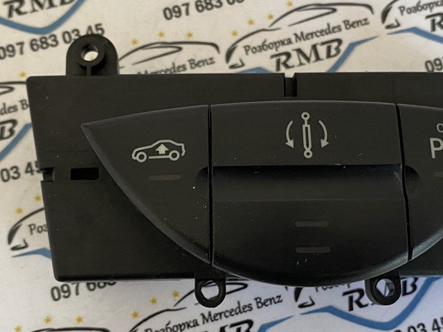  Mercedes A2118213158 цена, от 44.53 USD