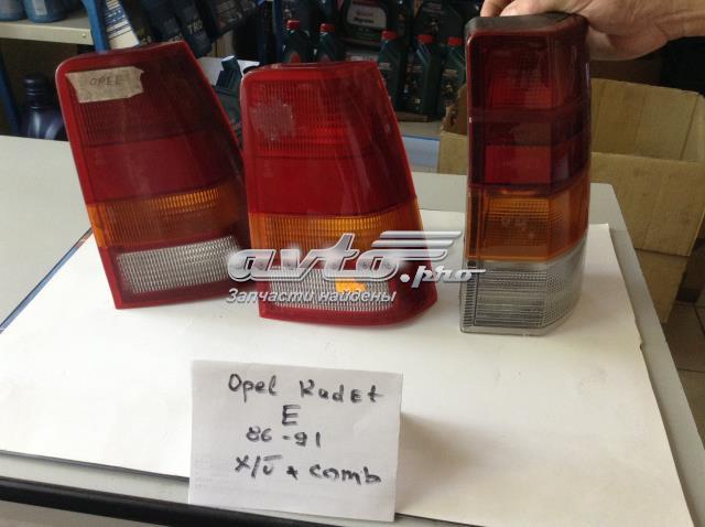 Фонари задние на Opel Kadett E 35, 36, 45, 46