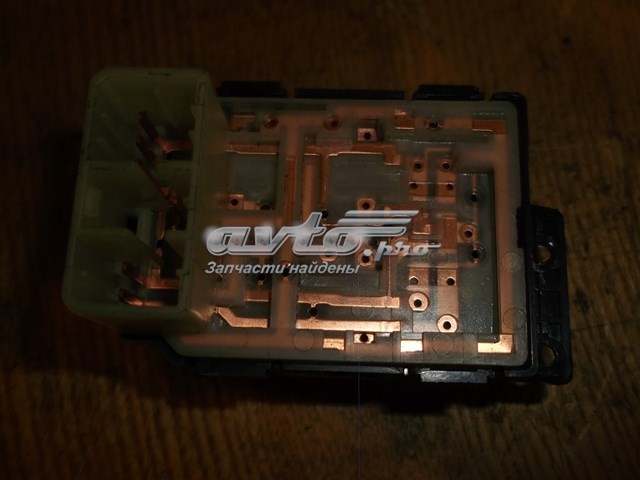  935304X000 Hyundai/Kia