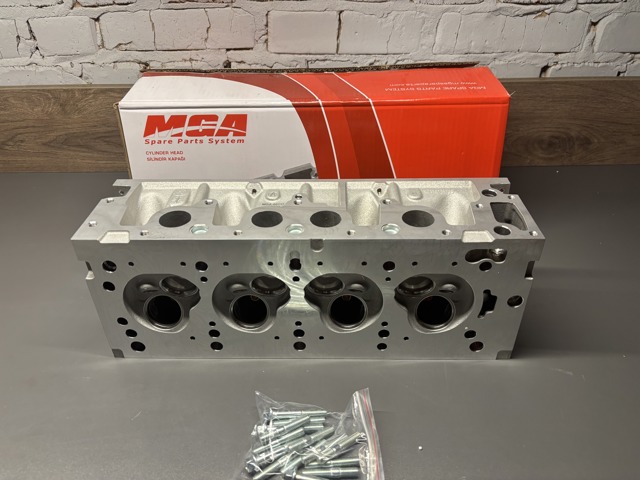 MGA60117 MGA Головка блока цилиндров