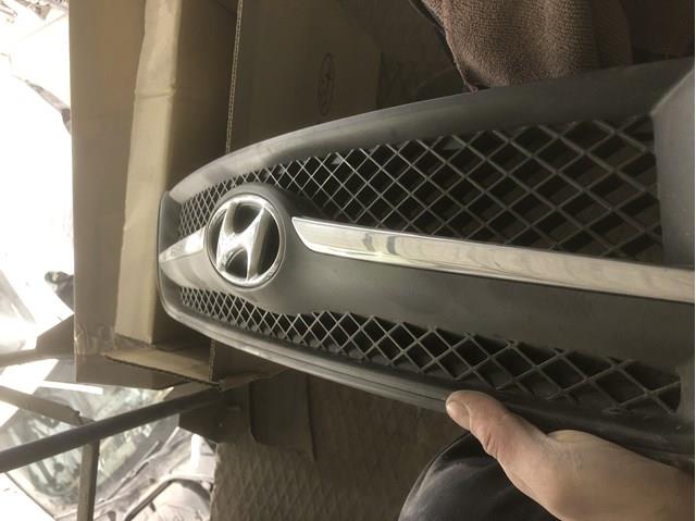 Облицовка радиатора Hyundai/Kia 863512E500 цена, от 59.32 USD