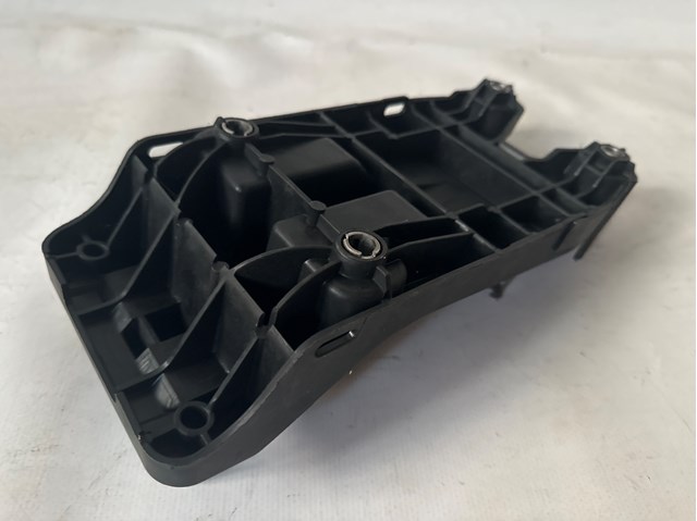  Ford DG9P7C280A