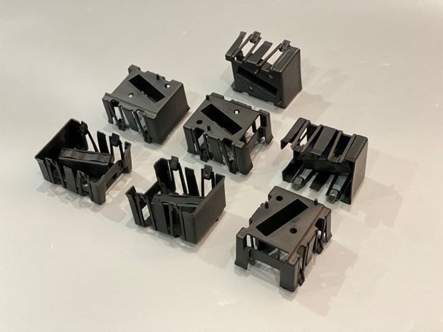 Кронштейн радара круиз контроля (дистроника) FPS FP8502982 цена, от 6.72 USD