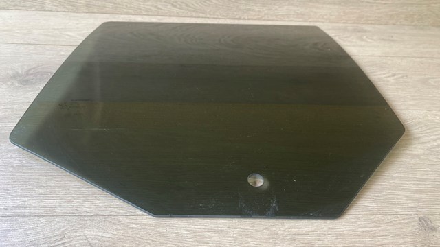 Стекло заднее левое Chrysler 5155455AB