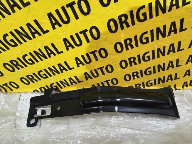 Крепление бамера левое Mazda KB7W52B32A цена, от 5.91 USD