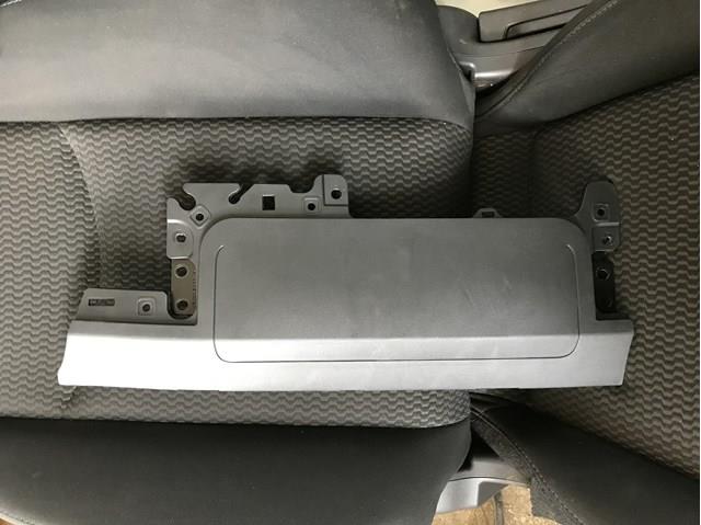 Подушка безопасности (AIRBAG) пассажирская, защиты коленей Tesla 107782600D