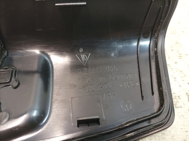 9J1837904 Porsche 