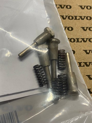 21141850 Volvo 