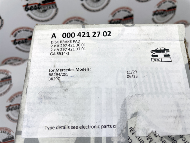 Тормозные колодки Mercedes A0004206103
