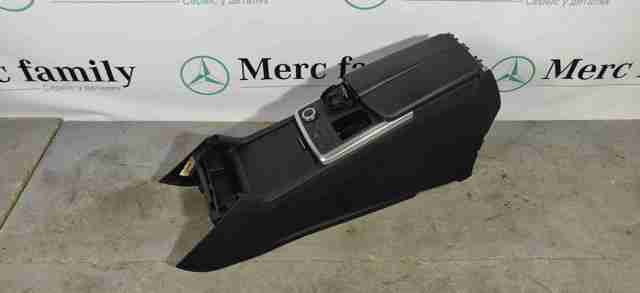 Консоль панели управления центральная Mercedes A1666803903