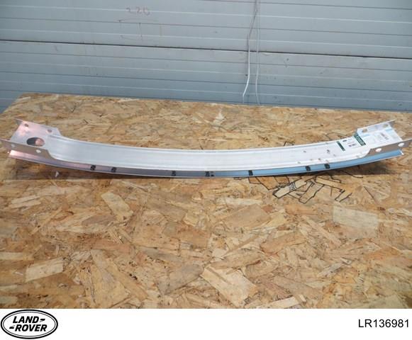 Усилитель переднего бампера  Land Rover LR136981