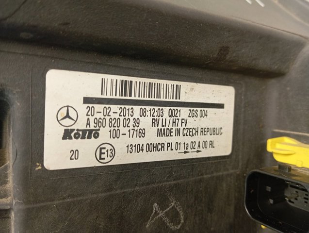 A9608200239 Mercedes Фара