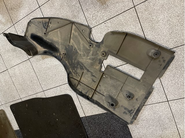 5839853020 Toyota 