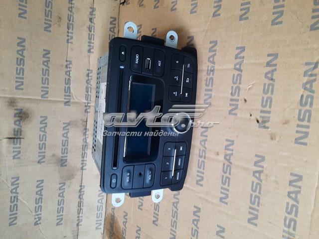 Автомагнитола Renault (RVI) 281155216R