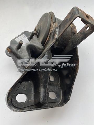 Coxim (suporte) esquerdo de motor GE4T39070A Mazda